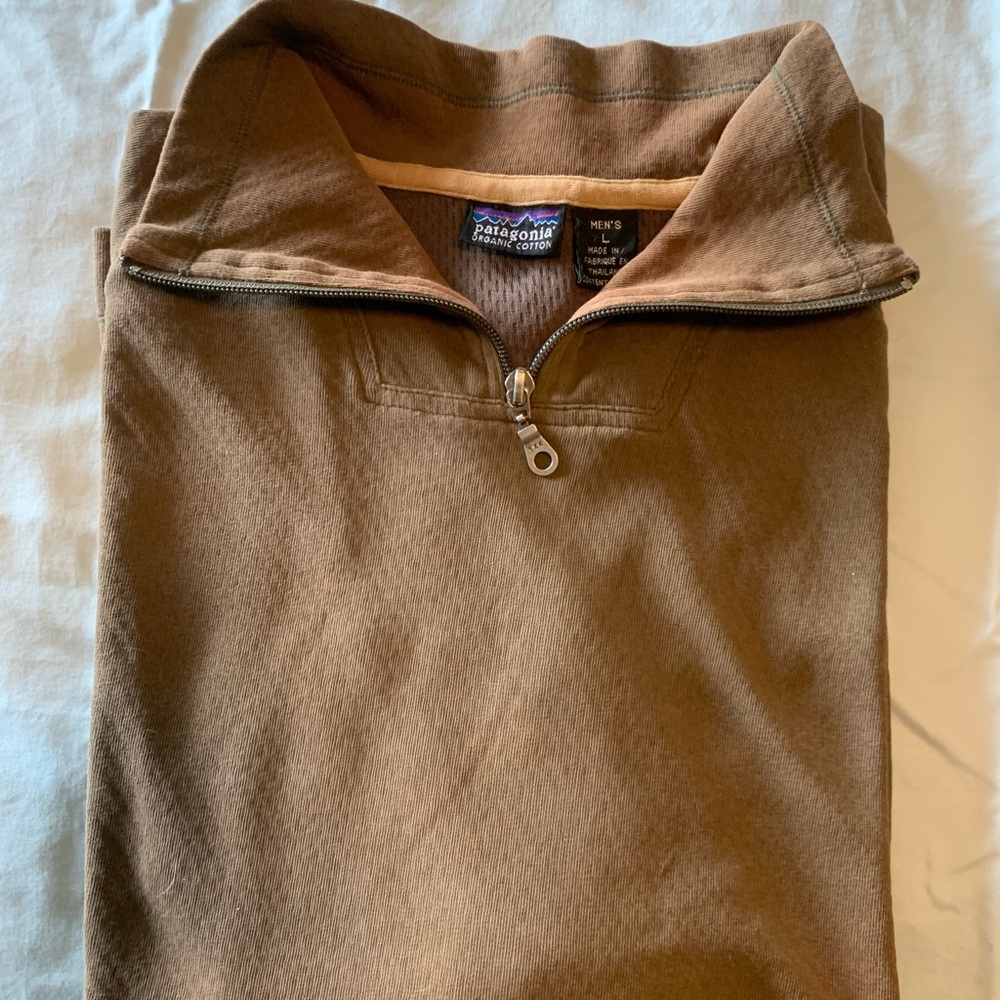 Patagonia Men’s 1/4 Zip Pullover Large, Light Brown